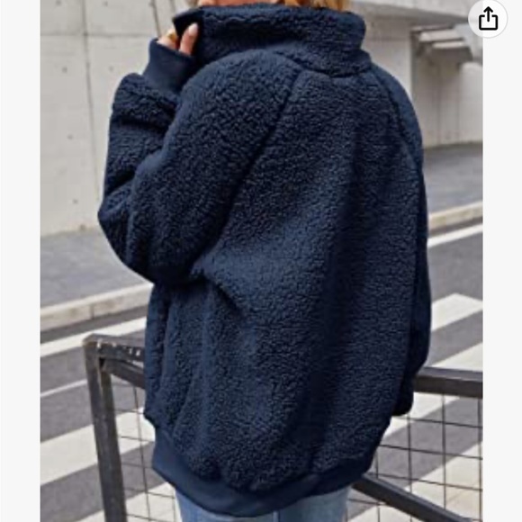 NWT Women’s Sherpa jacket - Picture 4 of 7